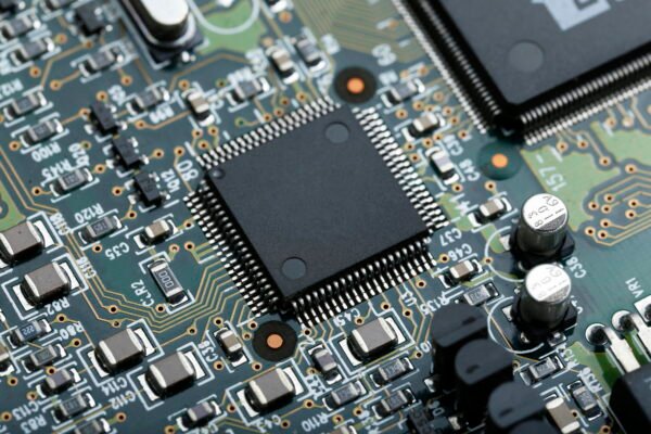 CPU